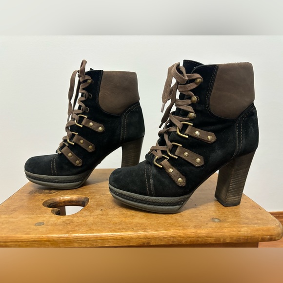 Browns Shoes Italian Platform Heels - Picture 10 of 16